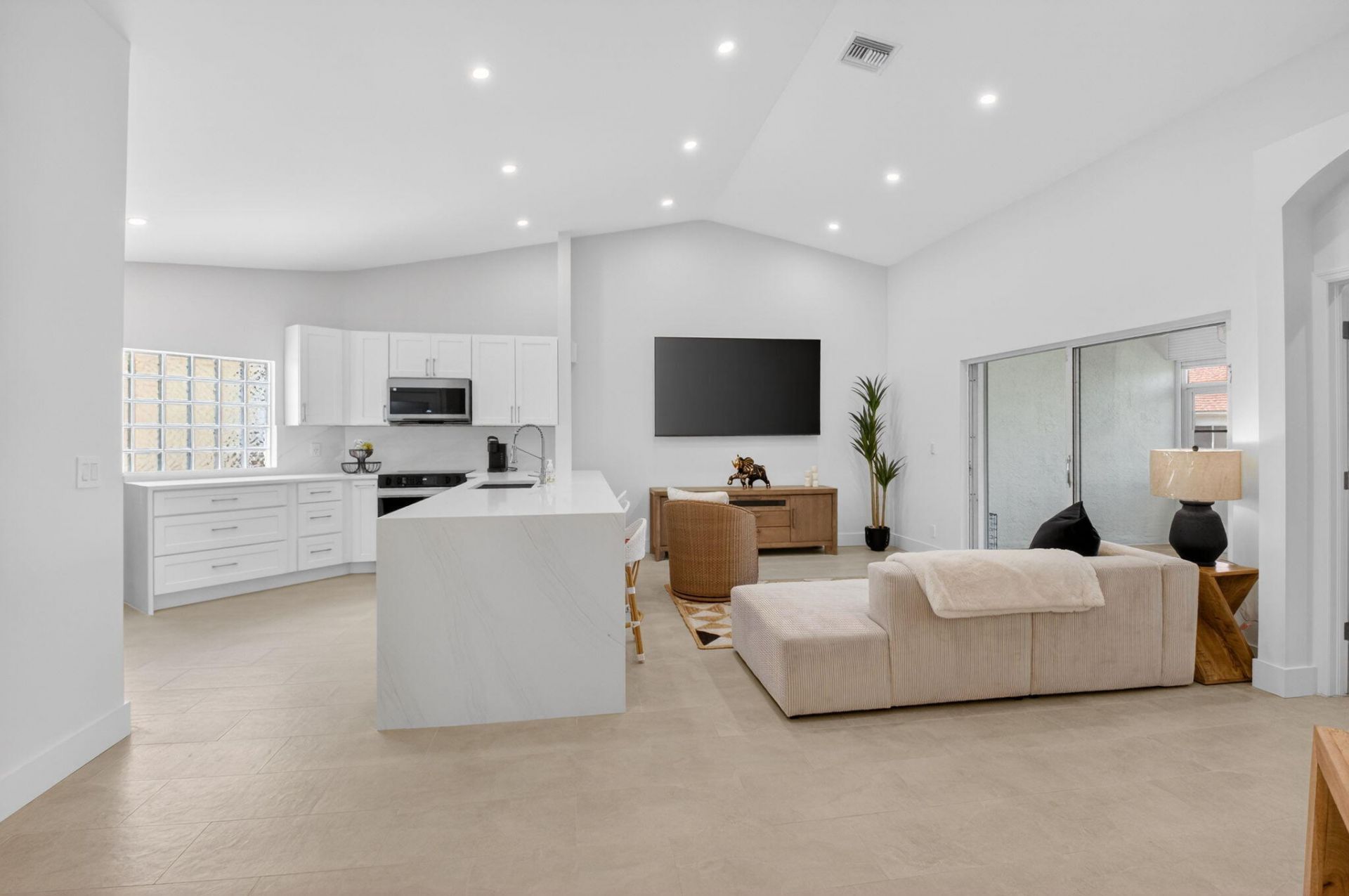 6171 Floral Lakes Drive, Delray Beach, FL 33484 Photo