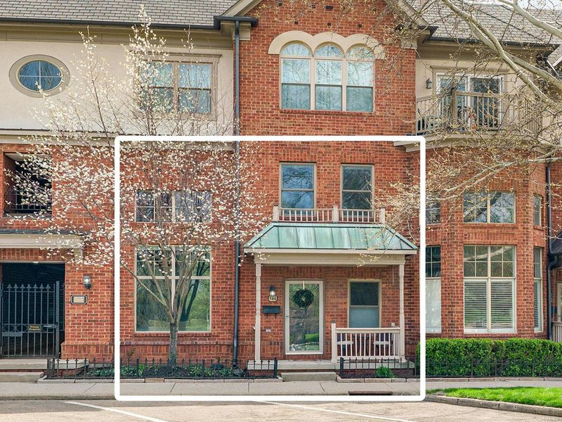 704 Park Street, Columbus, OH 43215 Photo 1