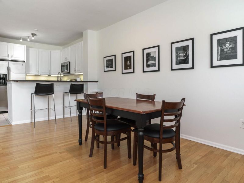 704 Park Street, Columbus, OH 43215 Photo 10