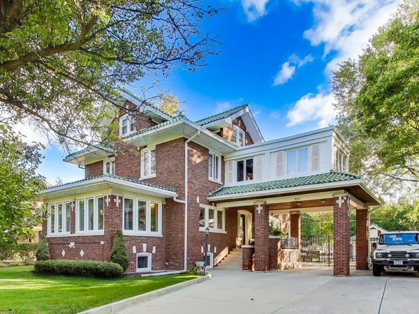 823 Jackson Avenue, River Forest, IL 60305