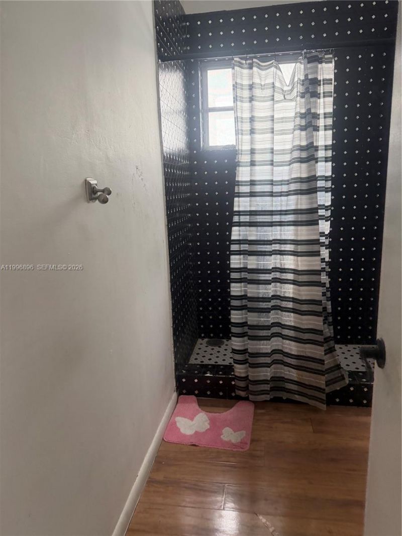 634 SW 10th Ave, Miami, FL 33130 Photo