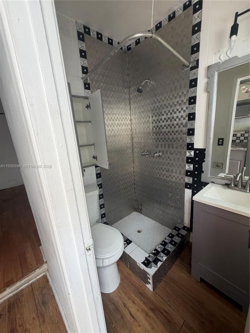 634 SW 10th Ave, Miami, FL 33130 Photo