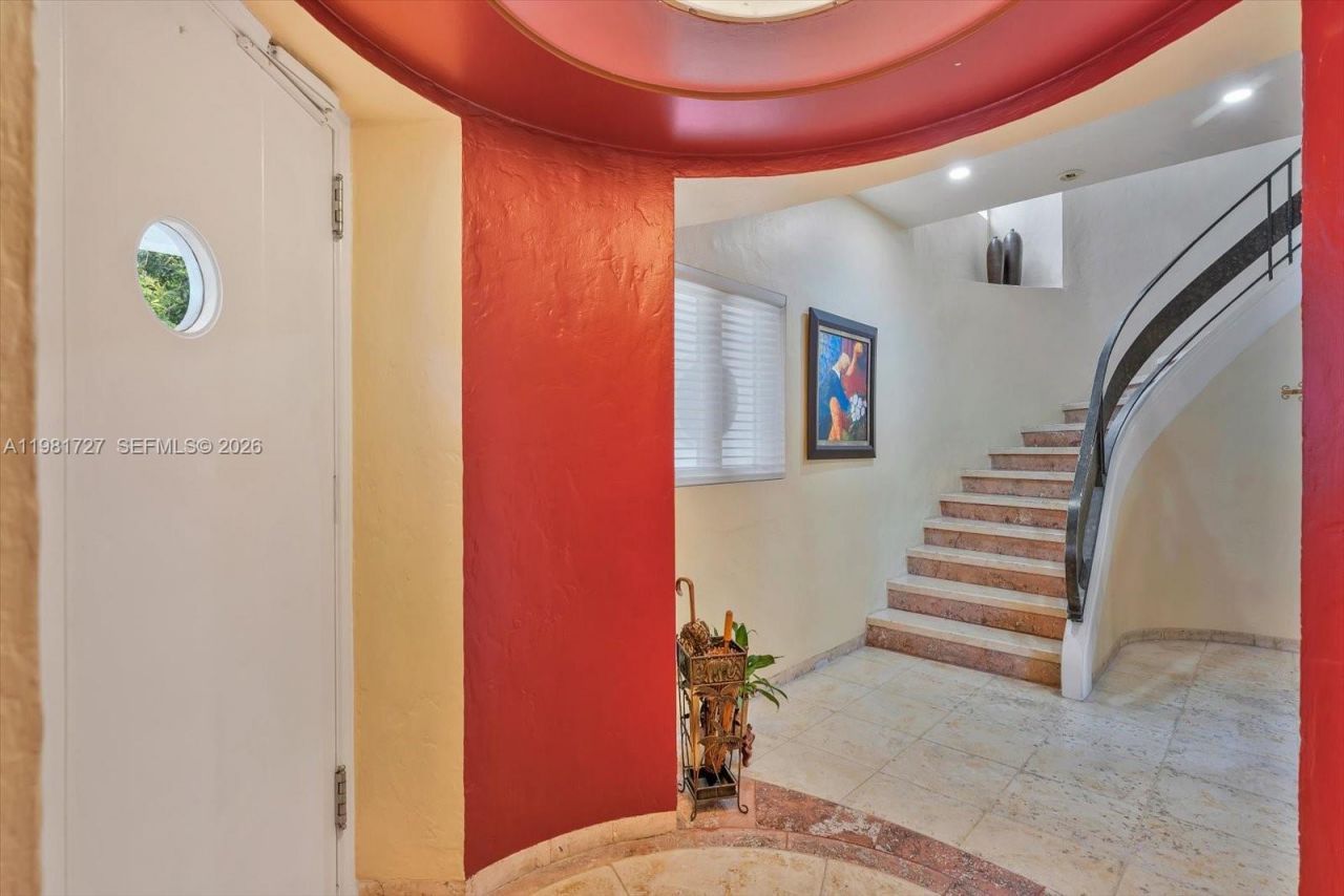 1021 N Greenway Dr, Coral Gables, FL 33134 Photo