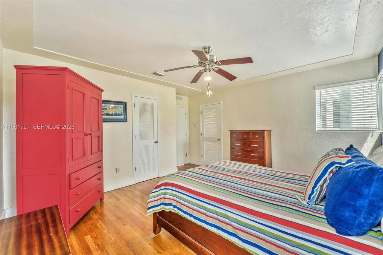 1021 N Greenway Dr, Coral Gables, FL 33134 Photo