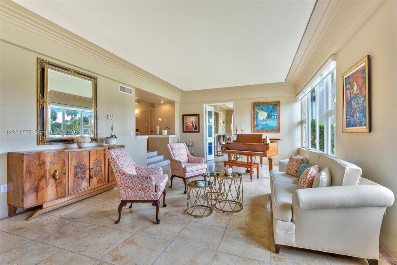 1021 N Greenway Dr, Coral Gables, FL 33134 Photo