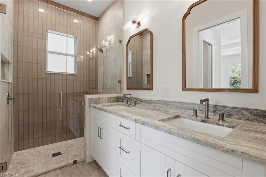 1027 Frank Whiteman Blvd, Naples, FL 34103 Photo