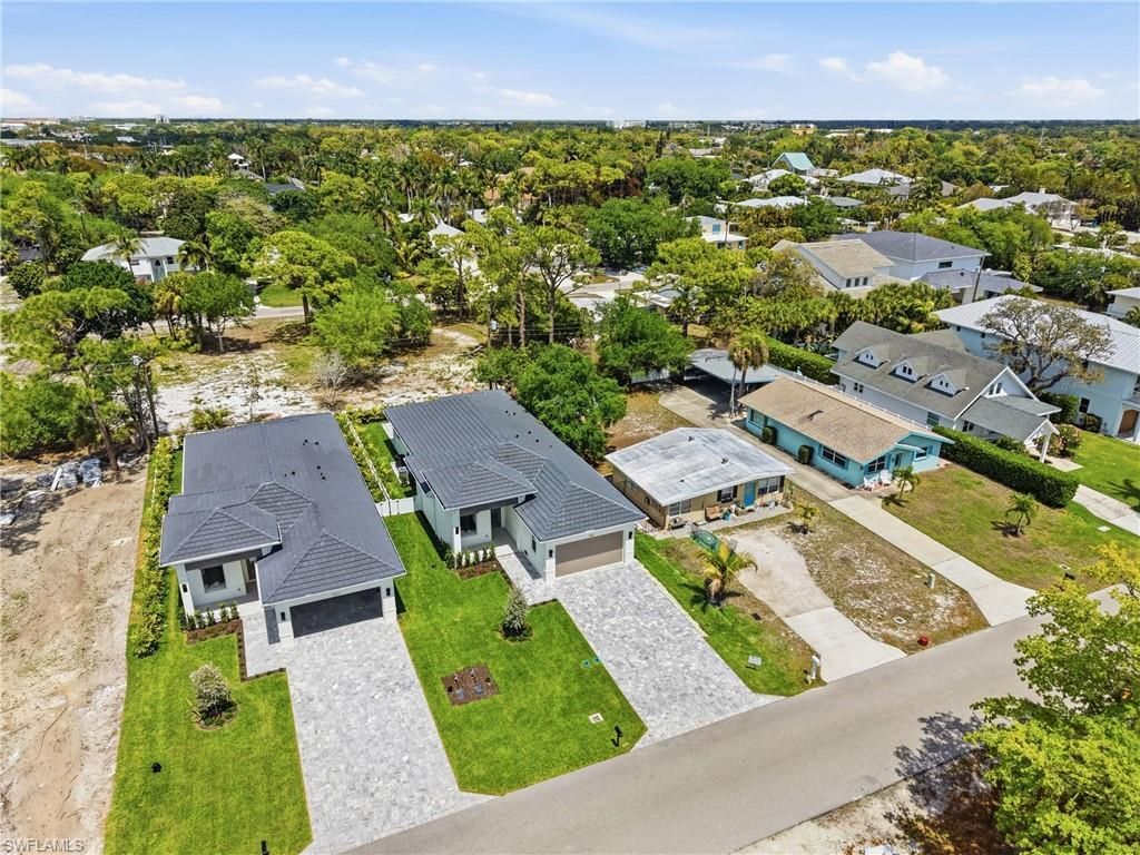 1027 Frank Whiteman Blvd, Naples, FL 34103 Photo