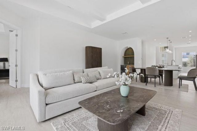 1027 Frank Whiteman Blvd, Naples, FL 34103 Photo