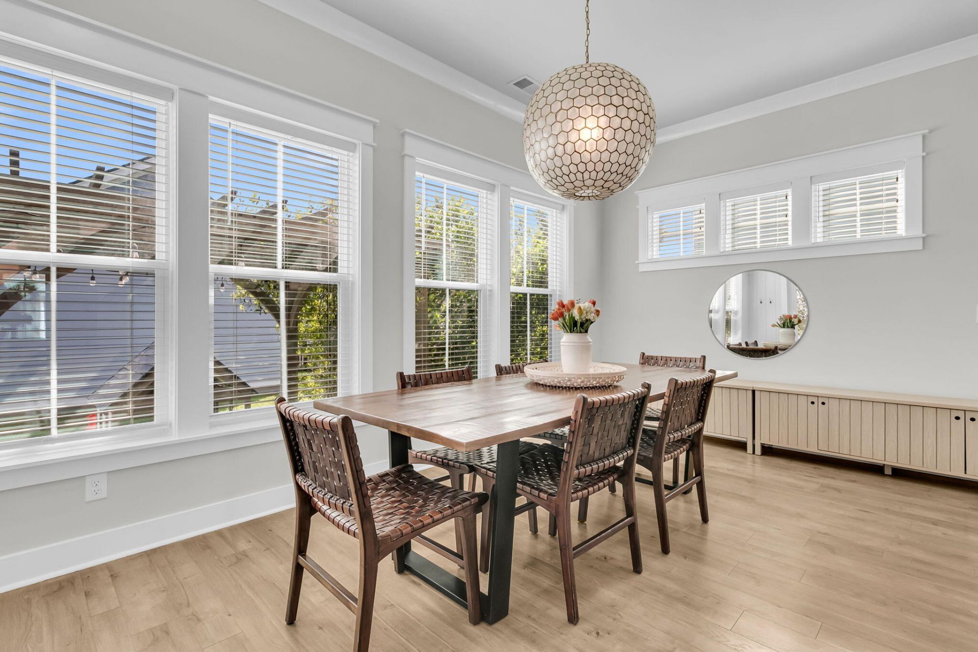 1694 Banning Street Photo 14