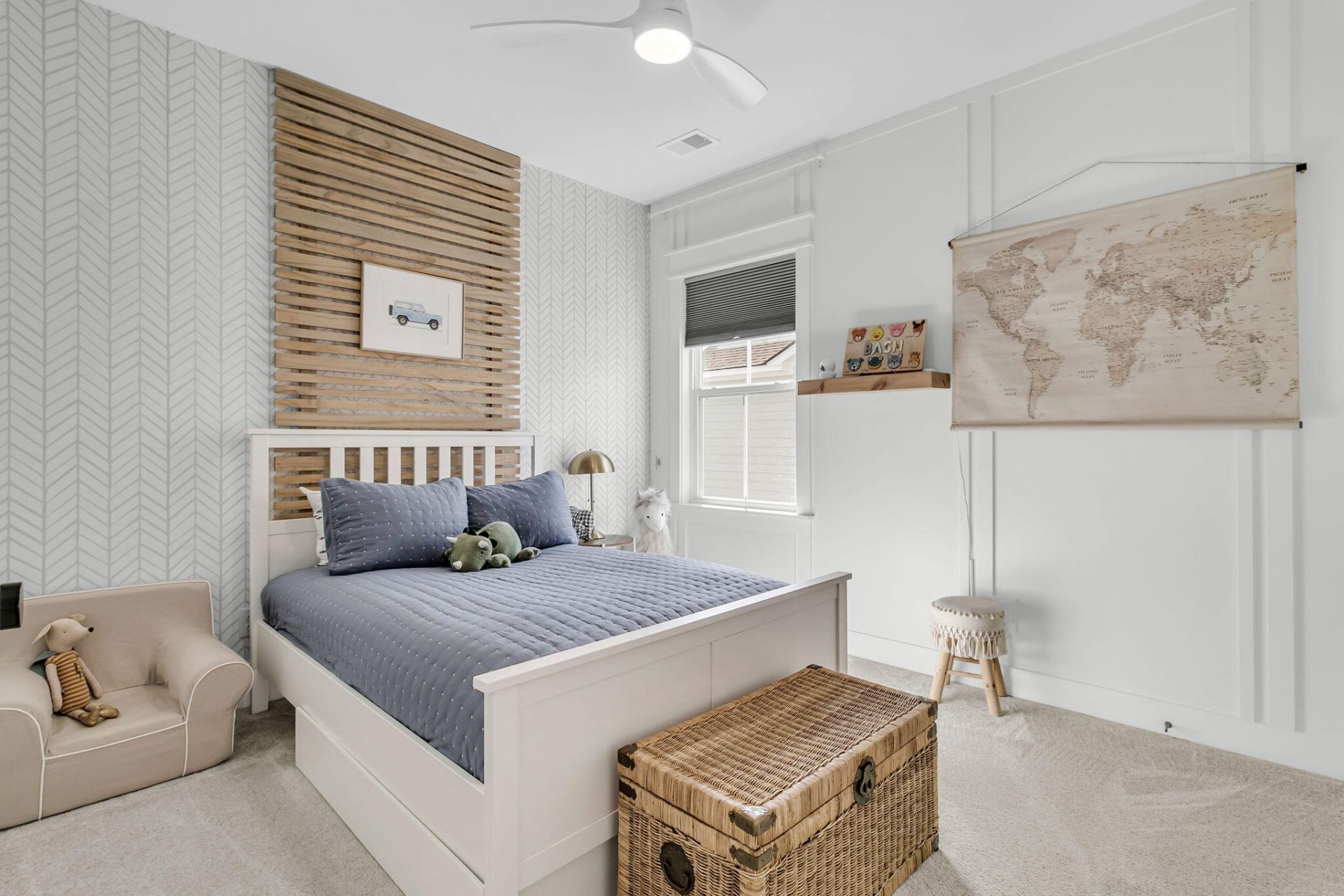 1694 Banning Street Photo 35