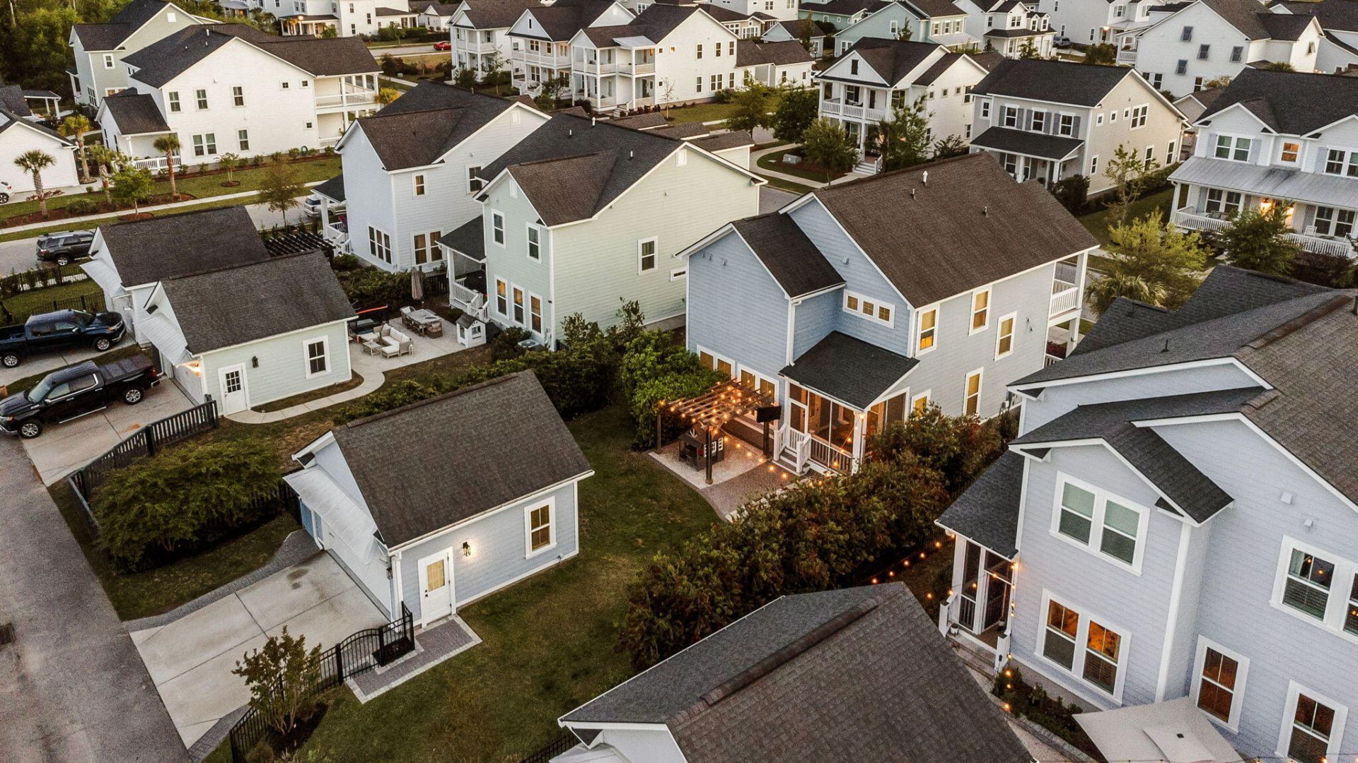 1694 Banning Street Photo 56