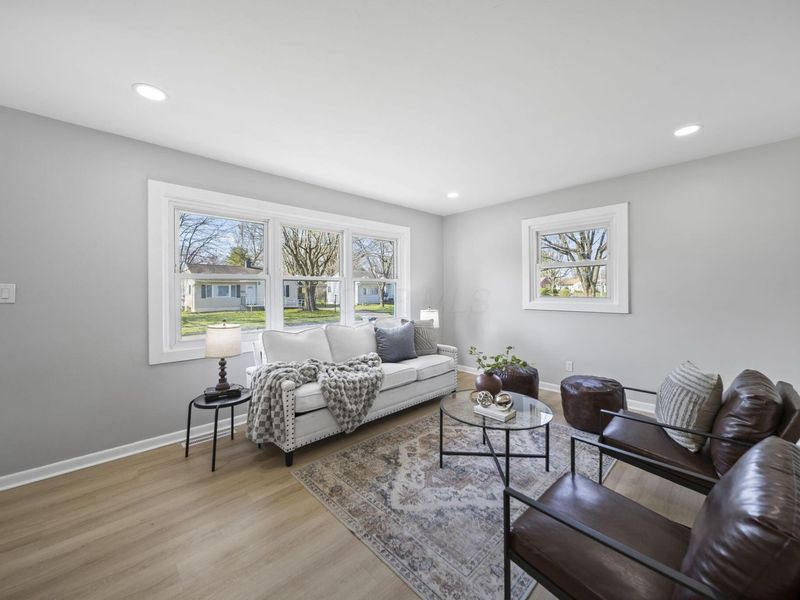 2096 Colfax Avenue, Columbus, OH 43224 Photo 18
