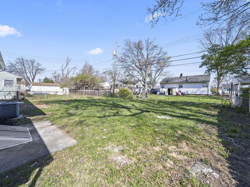2096 Colfax Avenue, Columbus, OH 43224 Photo 49