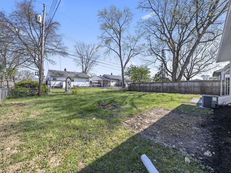 2096 Colfax Avenue, Columbus, OH 43224 Photo 51