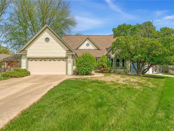 316 N Pinon Street, Olathe, KS 66061