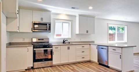 13740 Torrey Pines Dr, Auburn, CA 95602 Photo