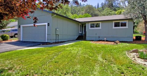 13740 Torrey Pines Dr, Auburn, CA 95602 Photo