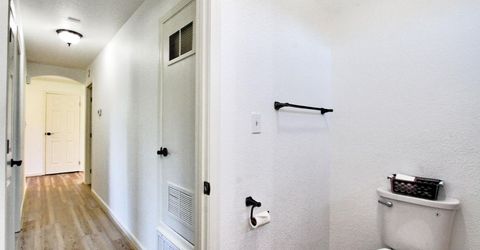 13740 Torrey Pines Dr, Auburn, CA 95602 Photo