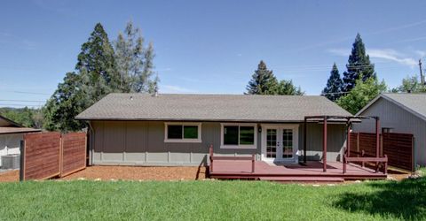 13740 Torrey Pines Dr, Auburn, CA 95602 Photo