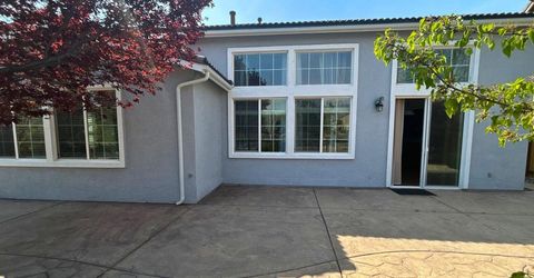 6634 Magical Drive, Sparks, NV 89436 Photo