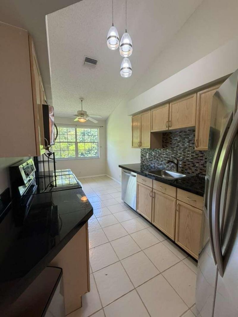 17270 Boca Club Boulevard, Unit 1706, Boca Raton, FL 33487 Photo