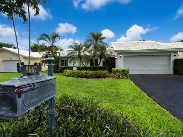 5667 N Cameo Drive, Boca Raton, FL 33433