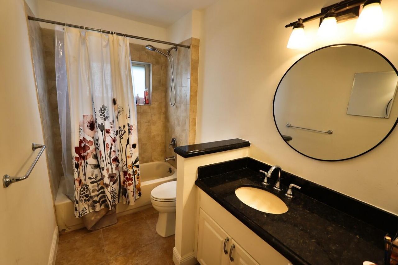 5667 N Cameo Drive, Boca Raton, FL 33433 Photo