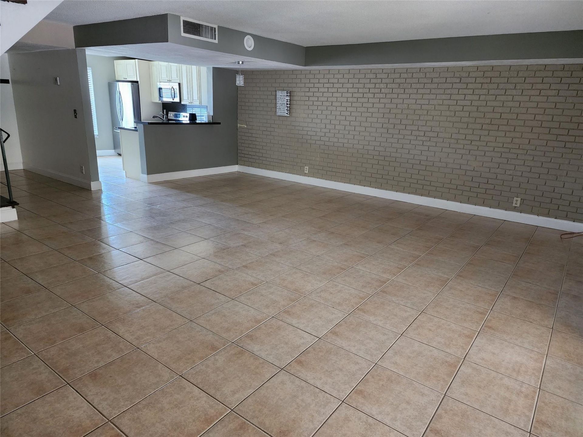 2619 NW 47th Lane, Lauderdale Lakes, FL 33313 Photo