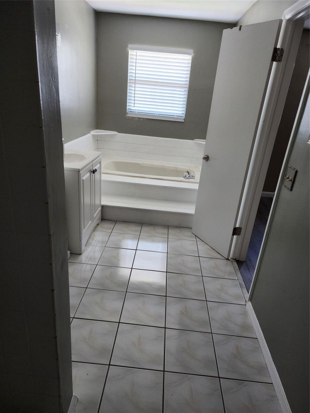 2619 NW 47th Lane, Lauderdale Lakes, FL 33313 Photo