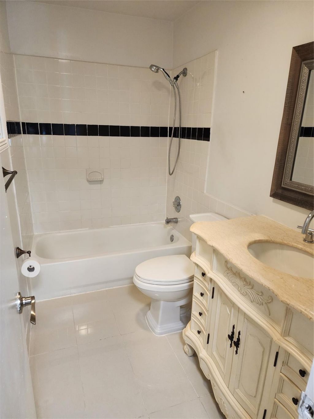 2619 NW 47th Lane, Lauderdale Lakes, FL 33313 Photo