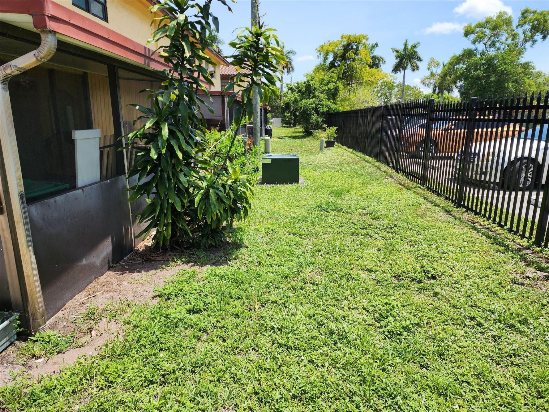 2619 NW 47th Lane, Lauderdale Lakes, FL 33313 Photo