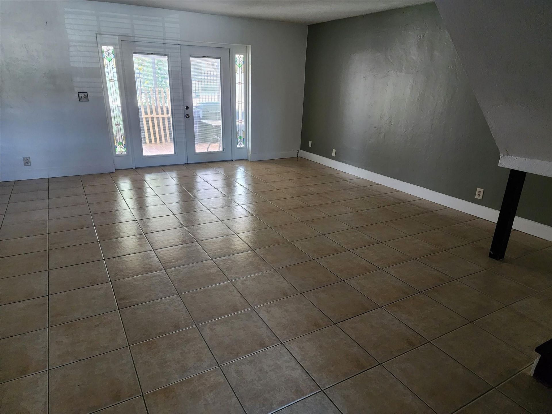 2619 NW 47th Lane, Lauderdale Lakes, FL 33313 Photo