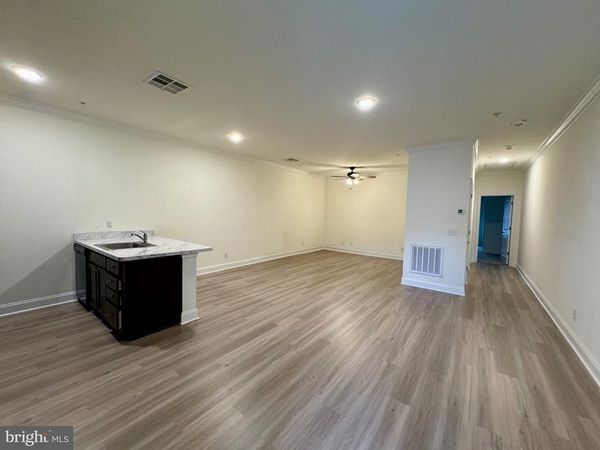 1812 MAIN STREET, Unit 202, CHESTER, MD 21619