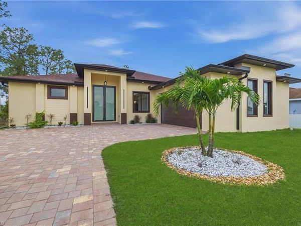 2809 7th ST SW, LEHIGH ACRES, FL 33976