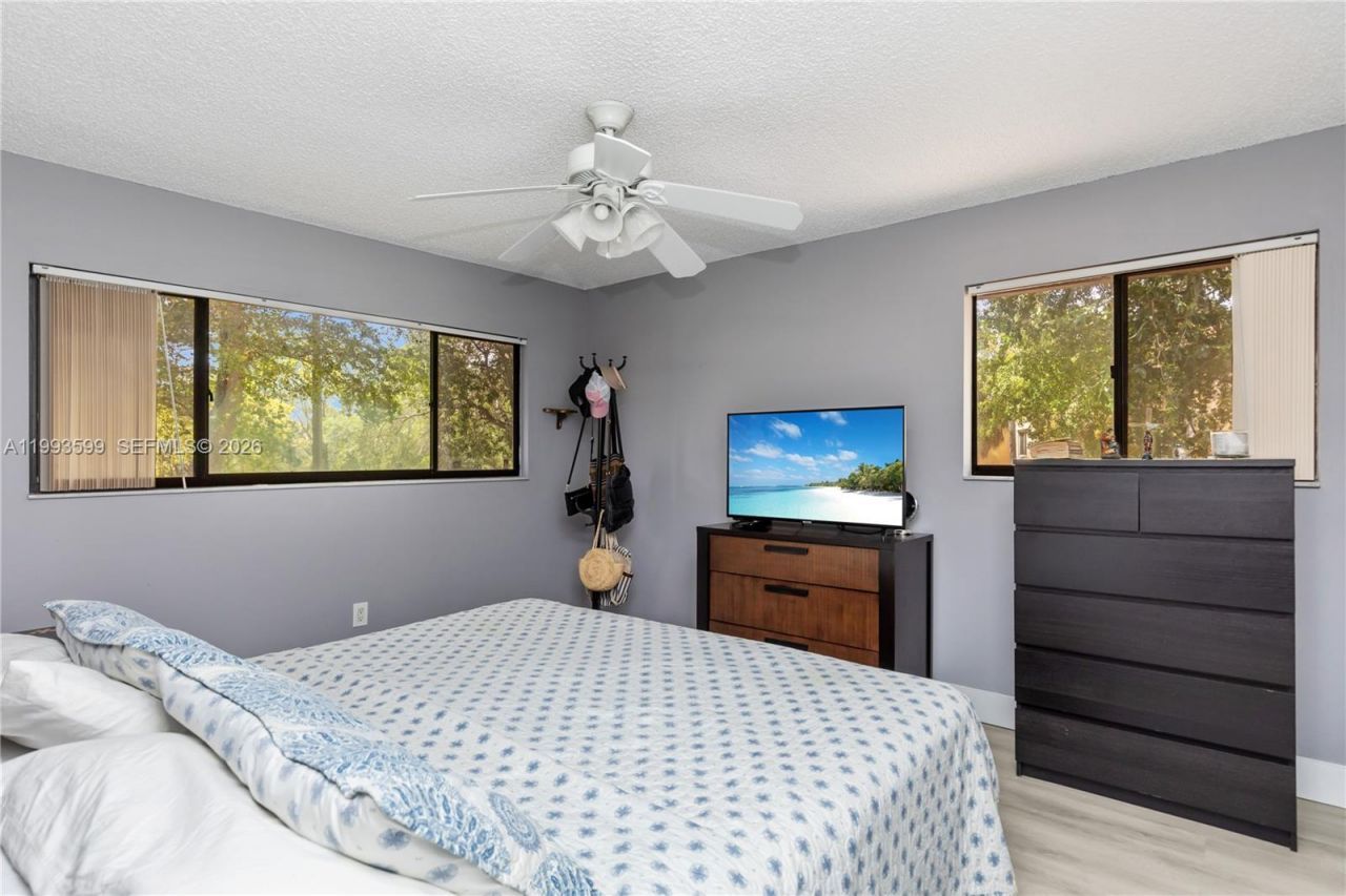 9660 S Belfort Cir, Unit 207, Tamarac, FL 33321 Photo