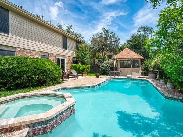 16018 Alsace, San Antonio, TX 78232