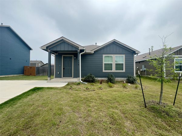 510 Sunray DR, Lockhart, TX 78644