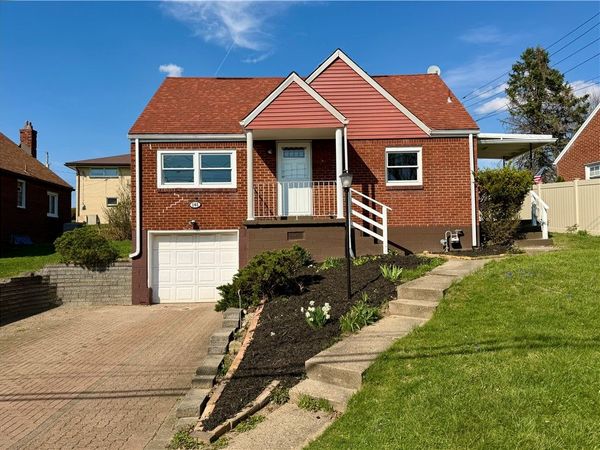 145 Carmella Dr, White Oak, PA 15131