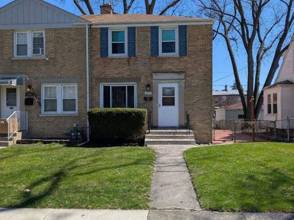 1673 Linden Street , Des Plaines, IL 60018