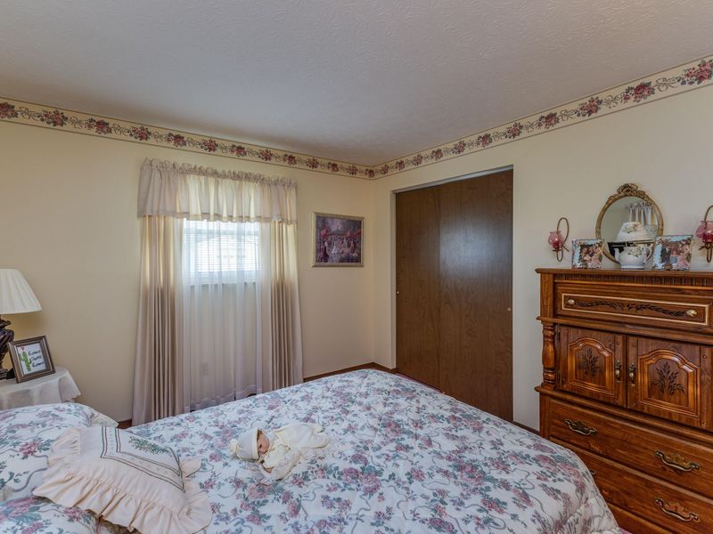 4141 Russia Houston Road, Houston, OH 45333 Photo 18