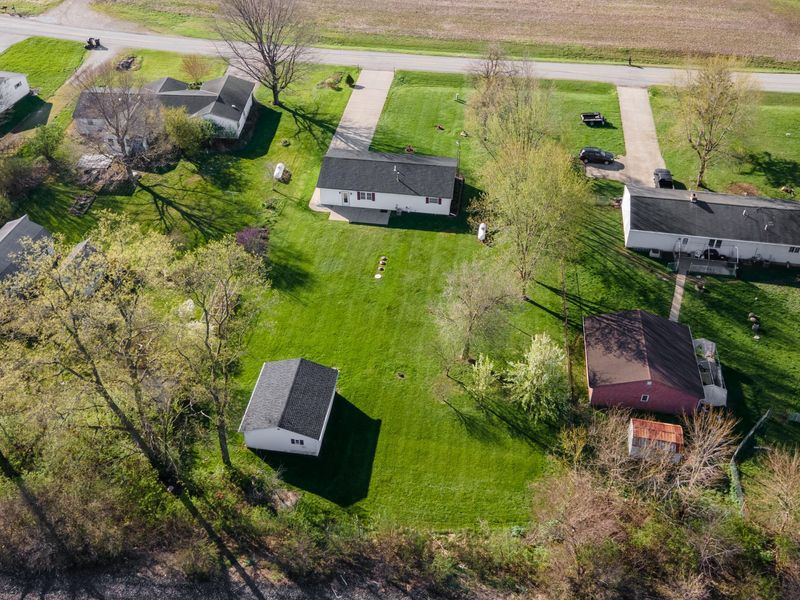 4141 Russia Houston Road, Houston, OH 45333 Photo 26