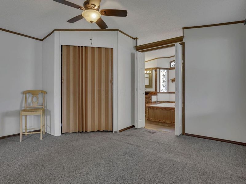 1330 Hanover Road , Unit 203, Delaware, OH 43015 Photo 21