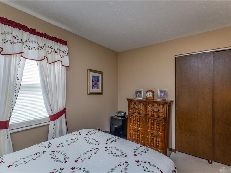 4141 Russia Houston Road, Houston, OH 45333 Photo 17