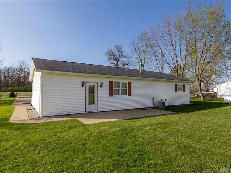 4141 Russia Houston Road, Houston, OH 45333 Photo 19