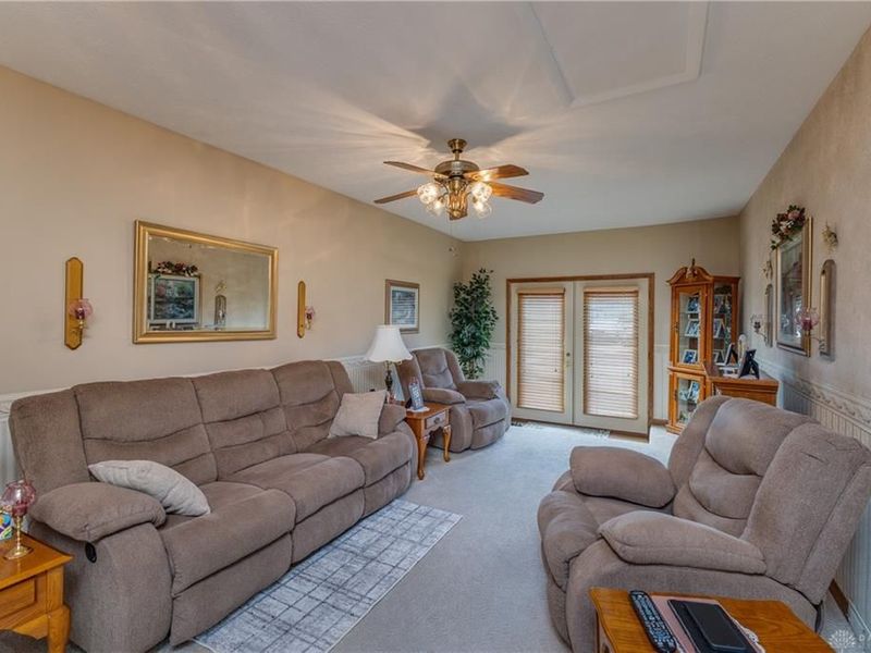 4141 Russia Houston Road, Houston, OH 45333 Photo 8