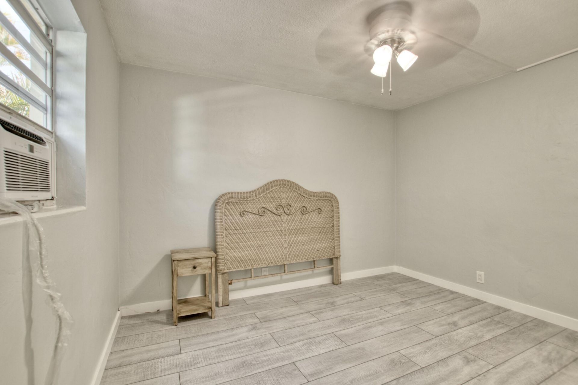 612 2nd Avenue S, Unit 3, Lake Worth Beach, FL 33460 Photo