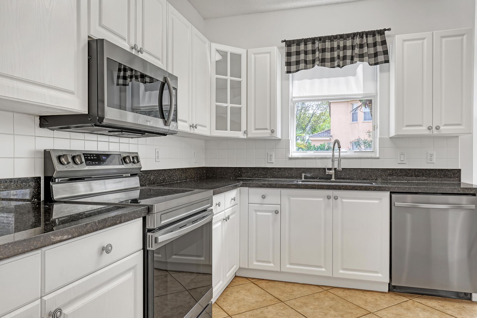 2465 Westmont Lane, Royal Palm Beach, FL 33411 Photo