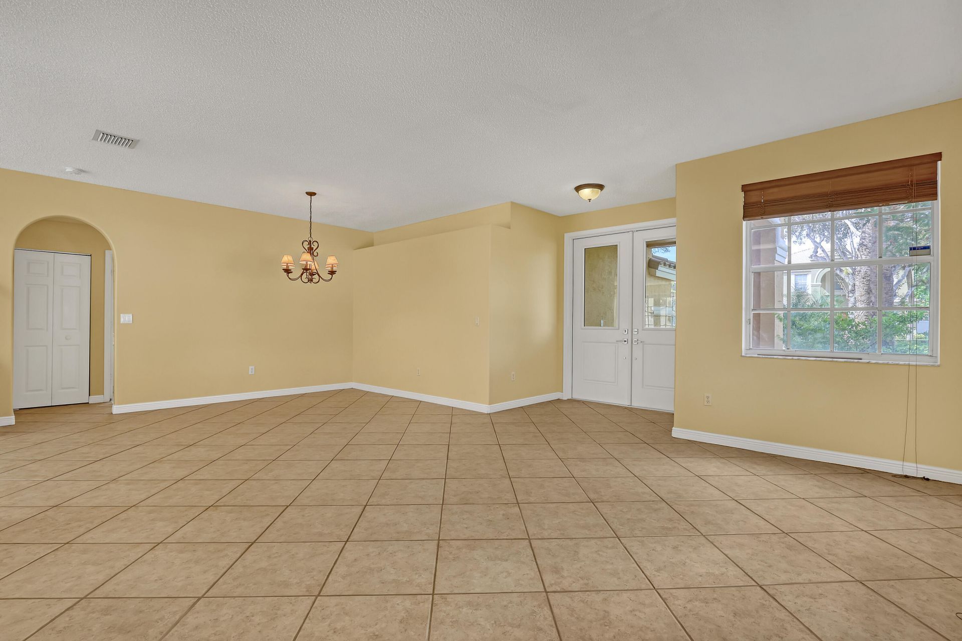 2465 Westmont Lane, Royal Palm Beach, FL 33411 Photo