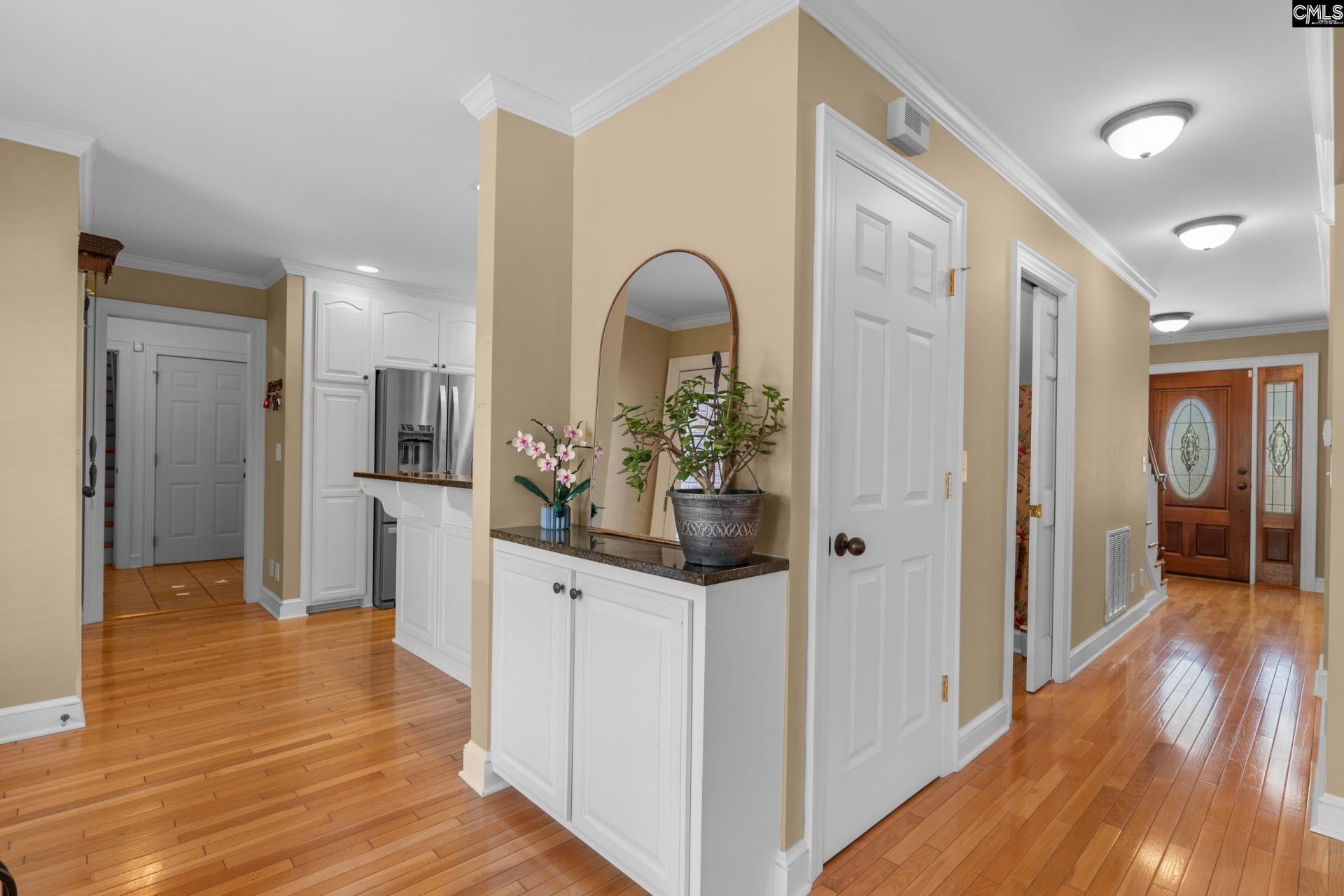 1368 Sunnyhill Drive Photo 10