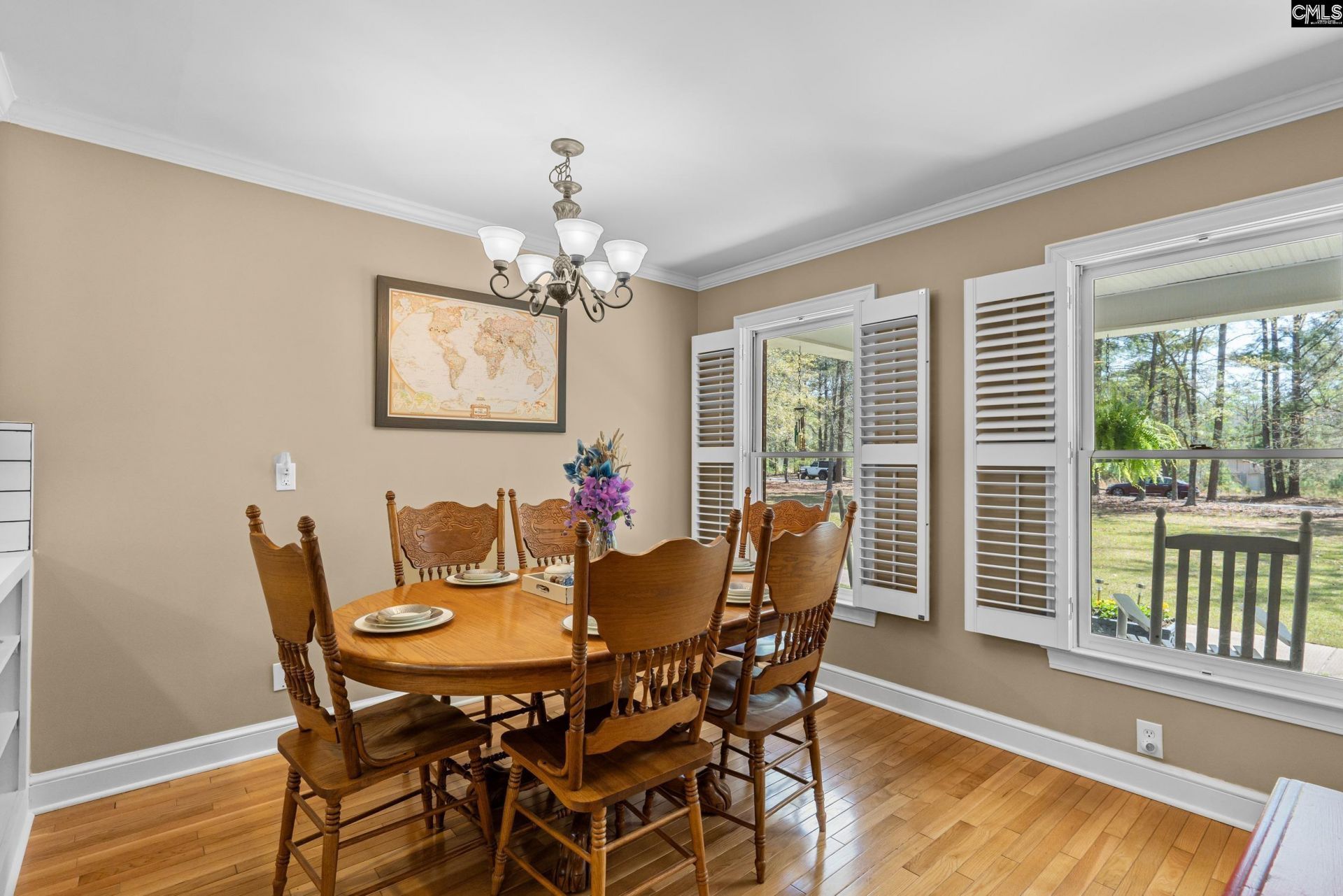 1368 Sunnyhill Drive Photo 12